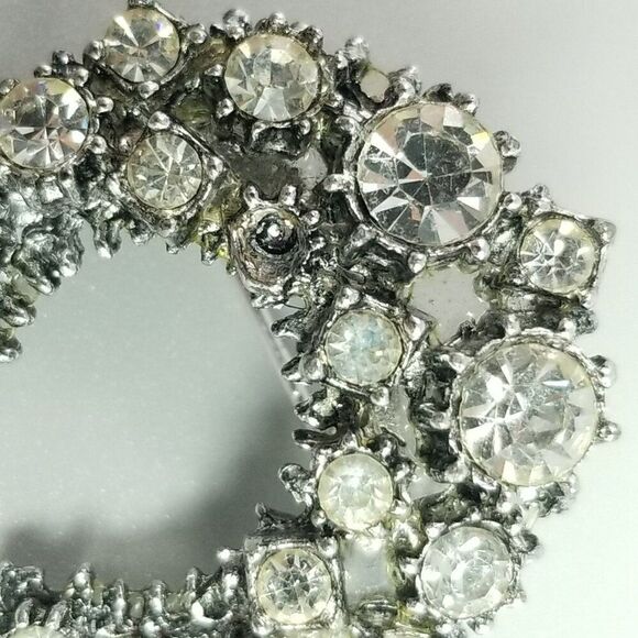 Vintage Rhinestone Crescent Moon Shape Brooch, Silver Tone Lapel Pin, Estate - Picture 3 of 7